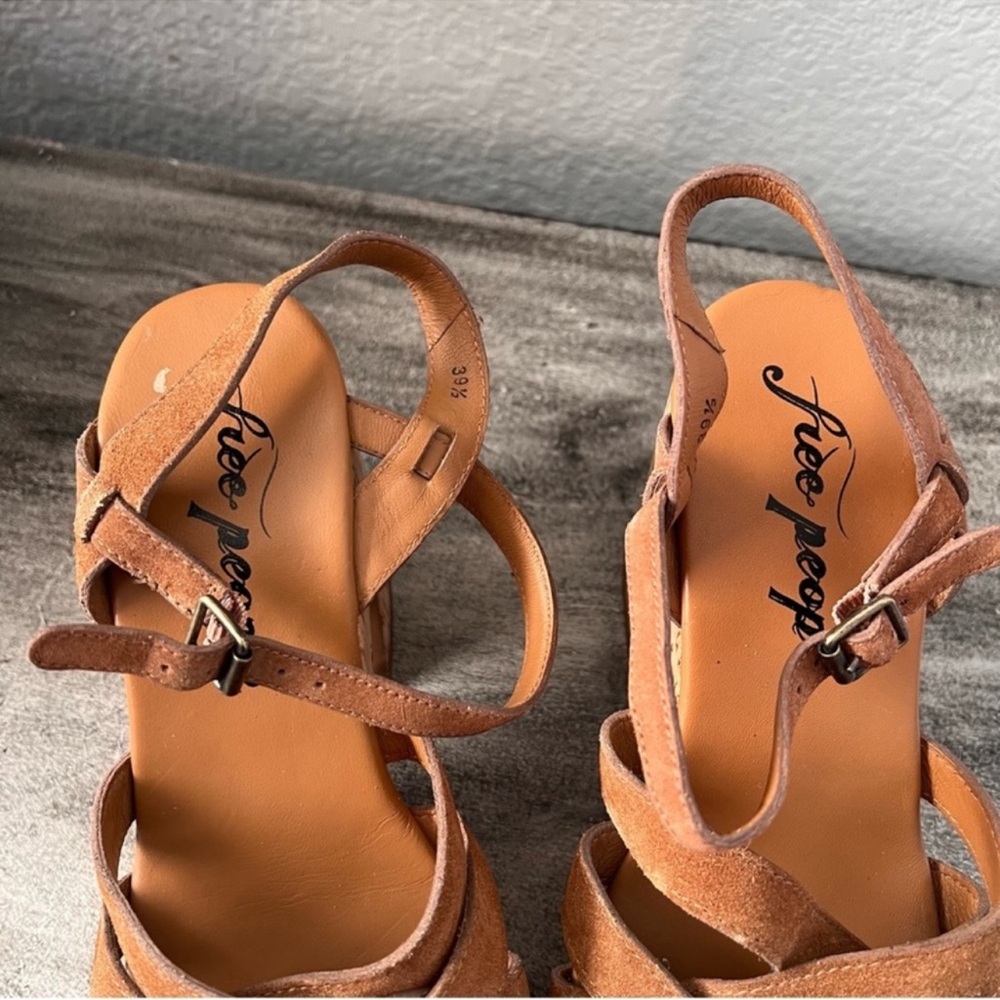 Free People Lisbon MJ Platform Sandals in Brandy Suede size 39.5, US 9.5 - Picture 7 of 16